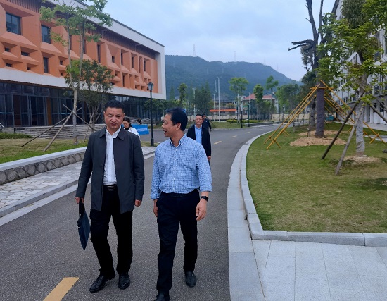 慶元職高校領導赴松陽職業中專開展學習交流活動2.jpg